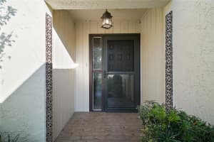 1945 MAPLE CIRCLE, TAVARES, FL 32778 Sold 05/23/25