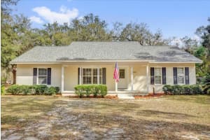 39104 MEYERS ROAD, LADY LAKE, FL 32159 Sold 04/10/25