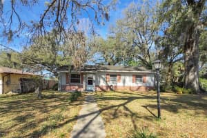 6213 HIGHLAND AVENUE, LEESBURG, FL 34748 Sold 06/20/25