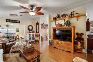 313 WESTWOOD DRIVE, LEESBURG, FL 34748 - MLS#MFRG5093422