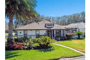 21850 Tartan St, LEESBURG