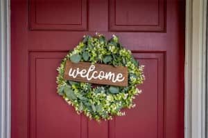 330 SUNSET DRIVE, MOUNT DORA, FL 32757 Sold 04/10/25