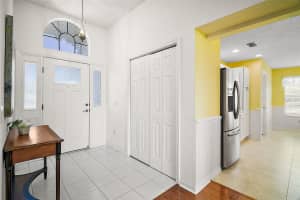 613 SHERWOOD STREET, THE VILLAGES, FL 32162 Sold 04/22/25