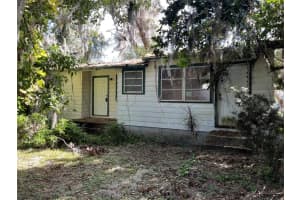 100 PALM STREET, FRUITLAND PARK, FL 34731 Sold 04/10/25