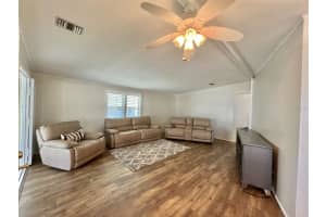 137 HIBISCUS WAY, LEESBURG, FL 34748 Sold 04/16/25