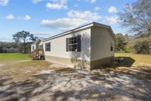 132 WILLIS ROAD, PALATKA, FL 32177 - MLS#MFRG5093596