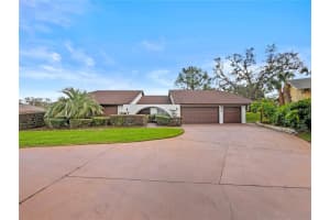 9829 WEDGEWOOD LANE, LEESBURG, FL 34788 Sold 06/10/25