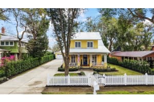 932 MCDONALD STREET, MOUNT DORA, FL 32757 Sold 04/07/25