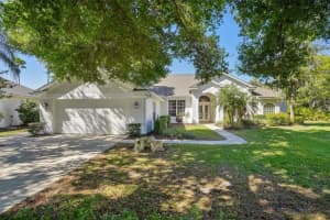 9054 LAUREL RIDGE DRIVE, MOUNT DORA, FL 32757 Sold 05/12/25
