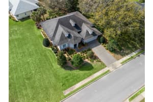 5144 GROVE MANOR, LADY LAKE, FL 32159 Sold 04/30/25