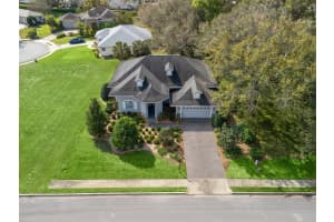 5144 GROVE MANOR, LADY LAKE, FL 32159 Sold 04/30/25