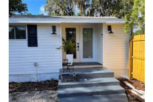 1700 Hollywood Ave, EUSTIS