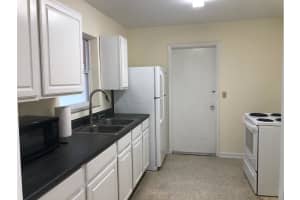616 HARTLEY CIRCLE, DELTONA, FL 32725 Sold 04/16/25