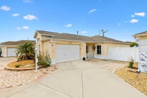 17126 78TH LARCHMONT COURT, THE VILLAGES, FL 32162 Sold 04/11/25