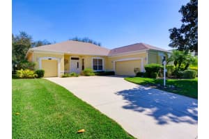 24104 Robinwood St, LEESBURG