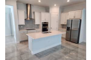 2174 WALLINGFORD LOOP, MOUNT DORA, FL 32757 - MLS#MFRG5094051