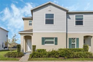 213 Primrose Dr, DAVENPORT