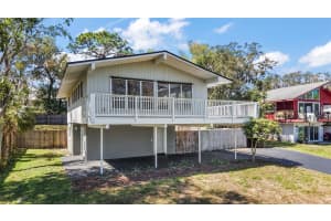603 LAKESHORE BOULEVARD, HOWEY IN THE HILLS, FL 34737 Sold 11/13/25