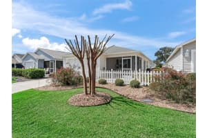 3382 CARRABELLE COURT, THE VILLAGES, FL 32163 Sold 07/02/25