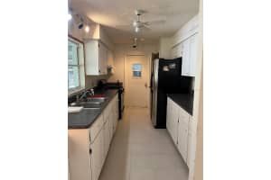 1903 LAKE ELLA ROAD, FRUITLAND PARK, FL 34731 Sold 05/08/25