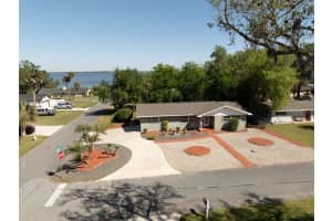 1110 CEDAR STREET, LEESBURG, FL 34748 Sold 06/02/25