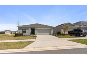 1020 Calico Pointe Cir, GROVELAND