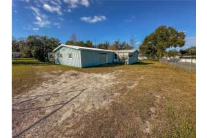 103 CAROLINE AVENUE, LADY LAKE, FL 32159 - MLS#MFRG5094406