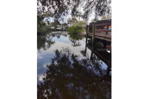 321 RAVENNA STREET, NOKOMIS, FL 34275 - MLS#MFRG5094419