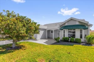 733 Palma Dr, THE VILLAGES