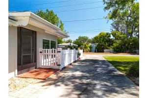 193 BAY ROAD, MOUNT DORA, FL 32757 Sold 04/18/25