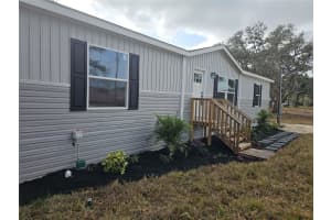 17450 TENTH AVENUE, UMATILLA, FL 32784 Sold 06/04/25