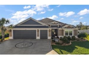 5557 HAWKINS DRIVE, THE VILLAGES, FL 32163 Sold 08/19/25
