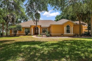 5640 SPINNAKER LOOP, LADY LAKE, FL 32159 Sold 06/19/25