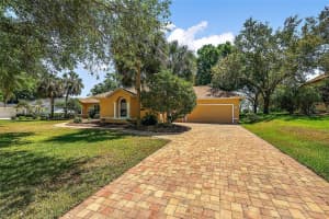5640 SPINNAKER LOOP, LADY LAKE, FL 32159 Sold 06/19/25