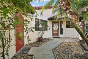 104 CLUSTERWOOD DRIVE, YALAHA, FL 34797 Sold 10/28/25