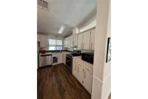 121 MAPLE DRIVE, DEBARY, FL 32713 Sold 09/03/25
