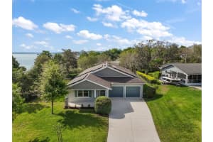 137 E Palmetto Ave, HOWEY IN THE HILLS