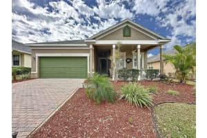 135 Crepe Myrtle Dr, GROVELAND