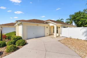 2042 HYDRANGEA AVENUE, THE VILLAGES, FL 32162 Sold 07/24/25