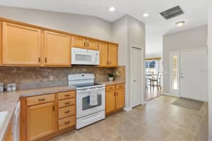 2042 HYDRANGEA AVENUE, THE VILLAGES, FL 32162 Sold 07/24/25