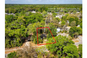 1324 2ND AVENUE, GAINESVILLE, FL 32641 Sold 05/30/25
