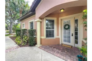 602 Camino Real Blvd #602, HOWEY IN THE HILLS