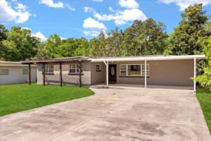 4251 MAGNOLIA AVENUE, LEESBURG, FL 34748 - MLS#MFRG5095244