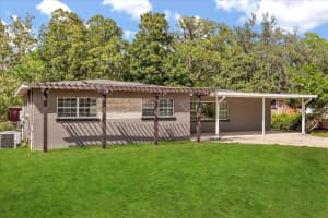 4251 MAGNOLIA AVENUE, LEESBURG, FL 34748 - MLS#MFRG5095244