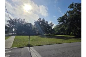 350 CASSADY STREET, UMATILLA, FL 32784 Sold 05/15/25