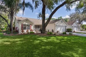 411 LOMA PASEO DRIVE, LADY LAKE, FL 32159 Sold 10/29/25