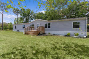 37403 ROLLING ACRES ROAD, LADY LAKE, FL 32159 Sold 08/18/25