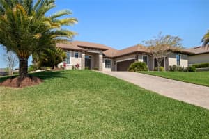 39505 HILLRISE LANE, LADY LAKE, FL 32159 Sold 07/18/25