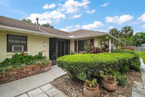 1512 POINTE DRIVE, LEESBURG, FL 34748 - MLS#MFRG5095455