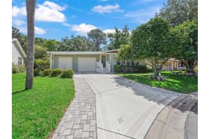 1105 DEL TORO DRIVE, THE VILLAGES, FL 32159 Sold 10/01/25